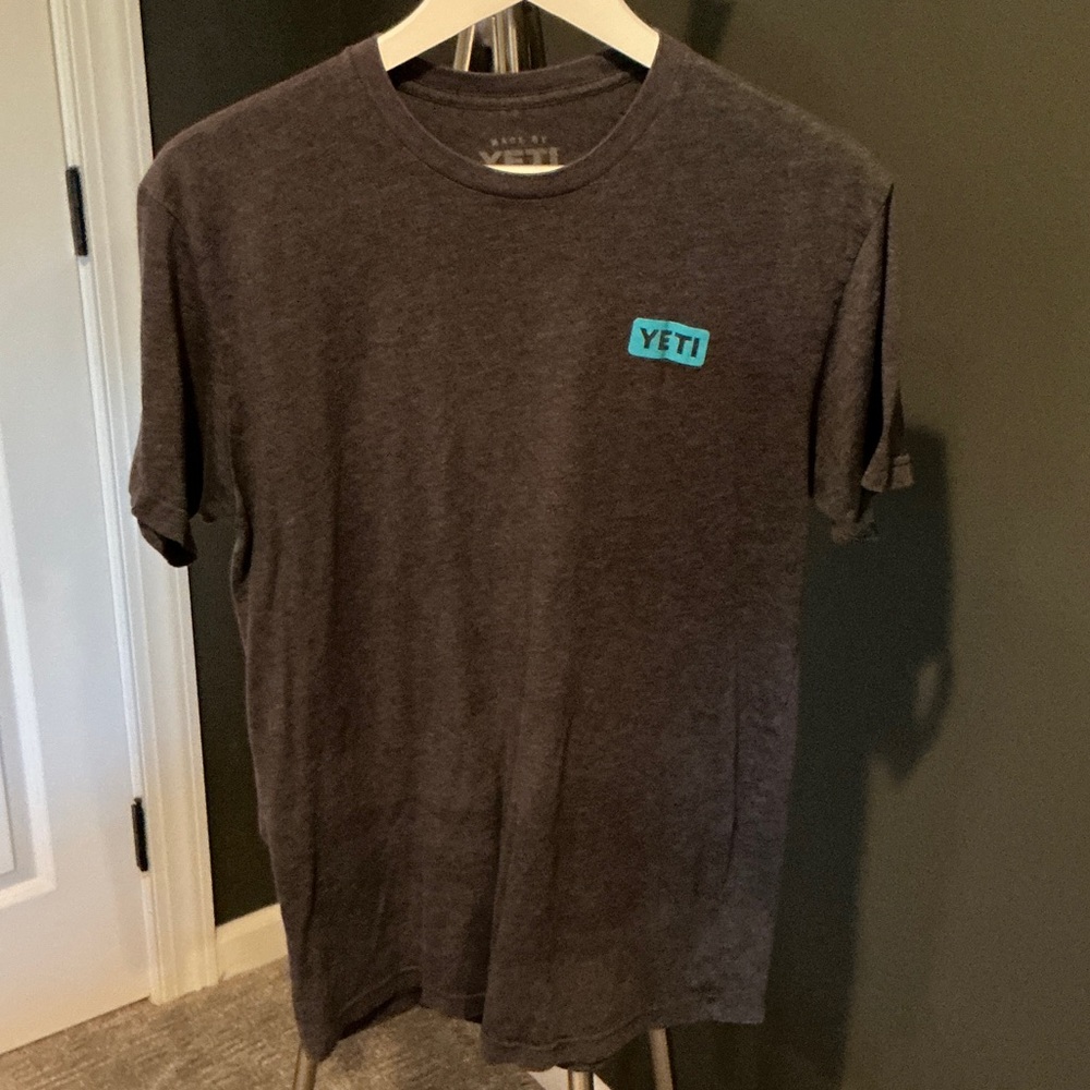 YETI Men's Charcoal Tee with Blue Logo